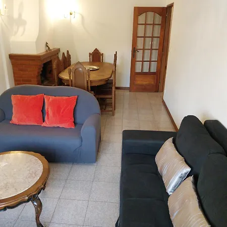 Lucinda's House 브라가