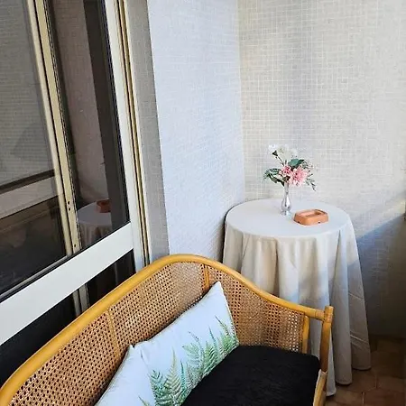 Lucinda's House Апартаменты *