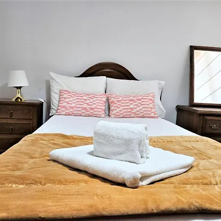 Lucinda's House 브라가