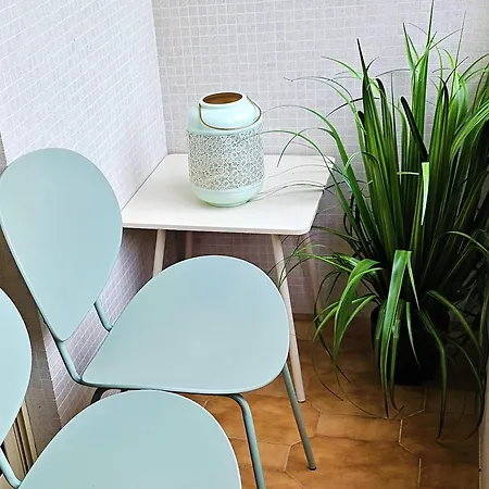 Lucinda's House * 브라가